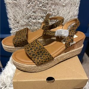 Sugar Brown and Black Espadrille Sandals size 8 NWB